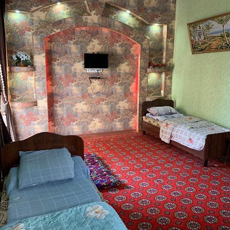 Muharram Homestay In The Neighborhood Of The Registan Square, 家族 ゲストハウス Samarkand Esterno foto