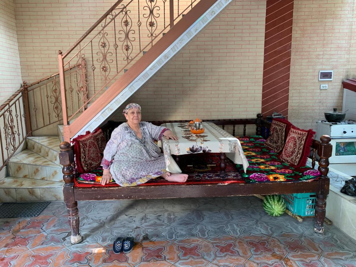 Muharram Homestay In The Neighborhood Of The Registan Square, 家族 ゲストハウス Samarkand Esterno foto