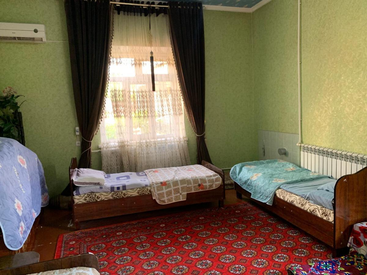 Muharram Homestay In The Neighborhood Of The Registan Square, 家族 ゲストハウス Samarkand Esterno foto