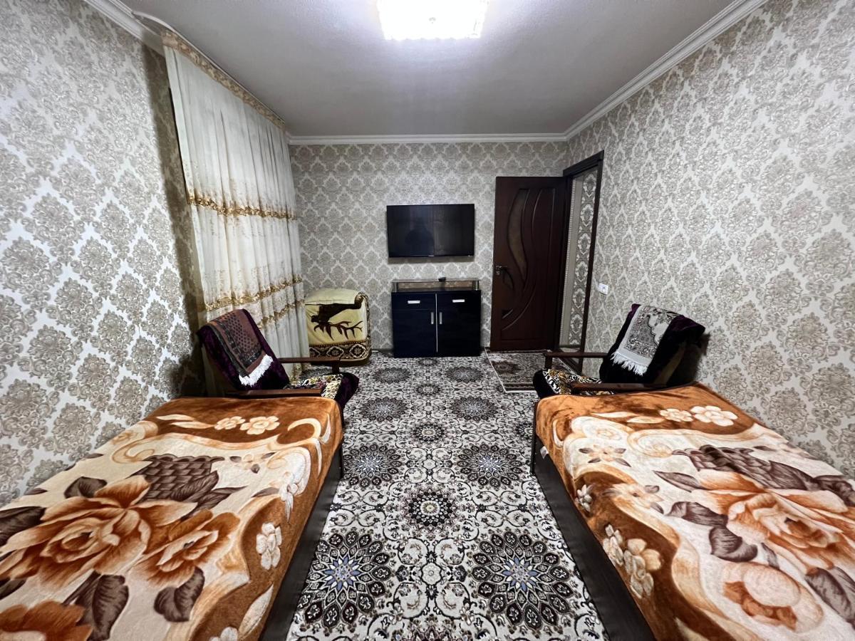 Muharram Homestay In The Neighborhood Of The Registan Square, 家族 ゲストハウス Samarkand Esterno foto