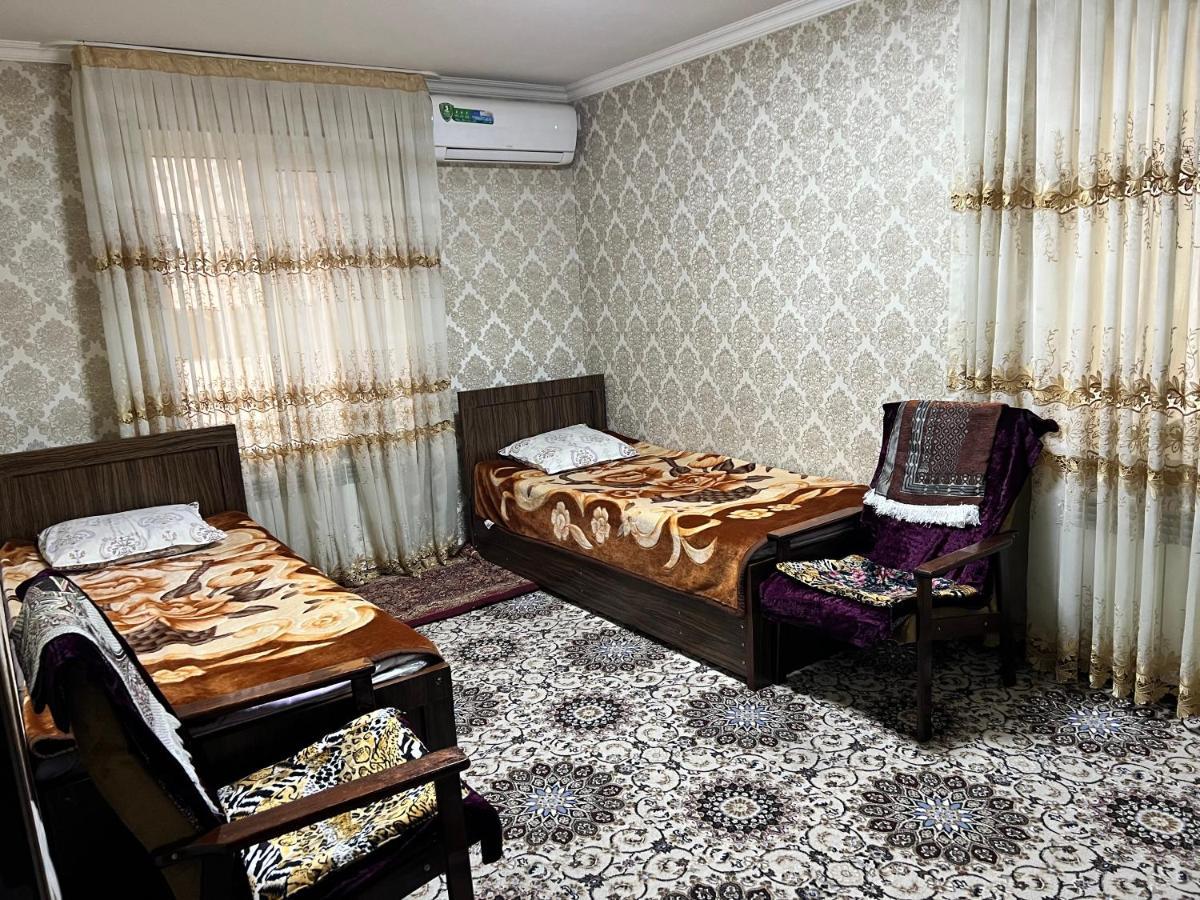 Muharram Homestay In The Neighborhood Of The Registan Square, 家族 ゲストハウス Samarkand Esterno foto
